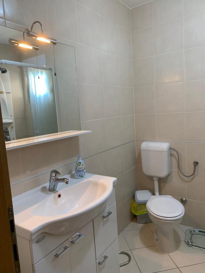 Gallery Apartman Nada Zaboric Eksteriør bilde