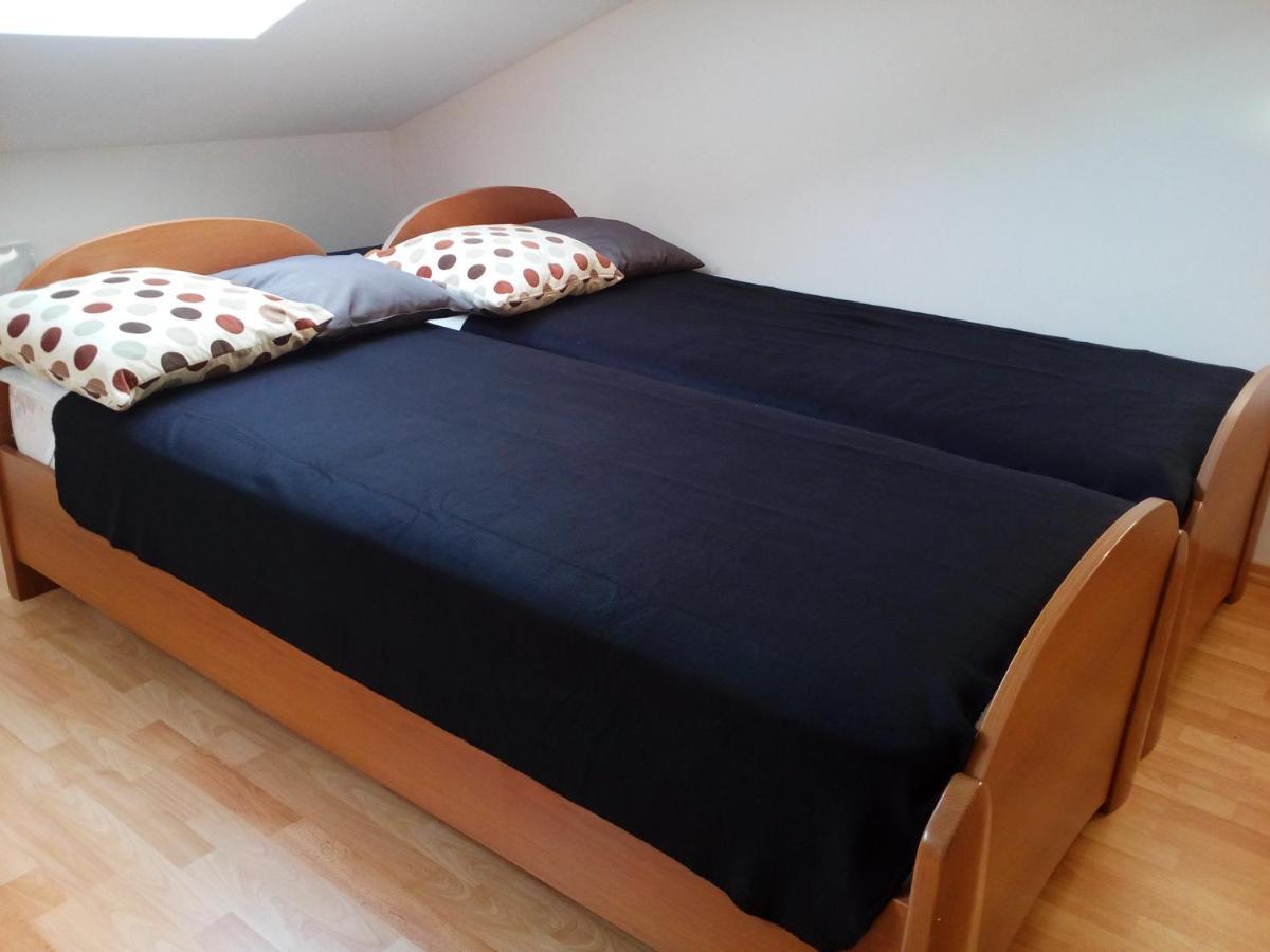 Gallery Apartman Nada Zaboric Eksteriør bilde